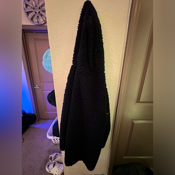 Black Fuzz Luxe Coat - Picture 2 of 2